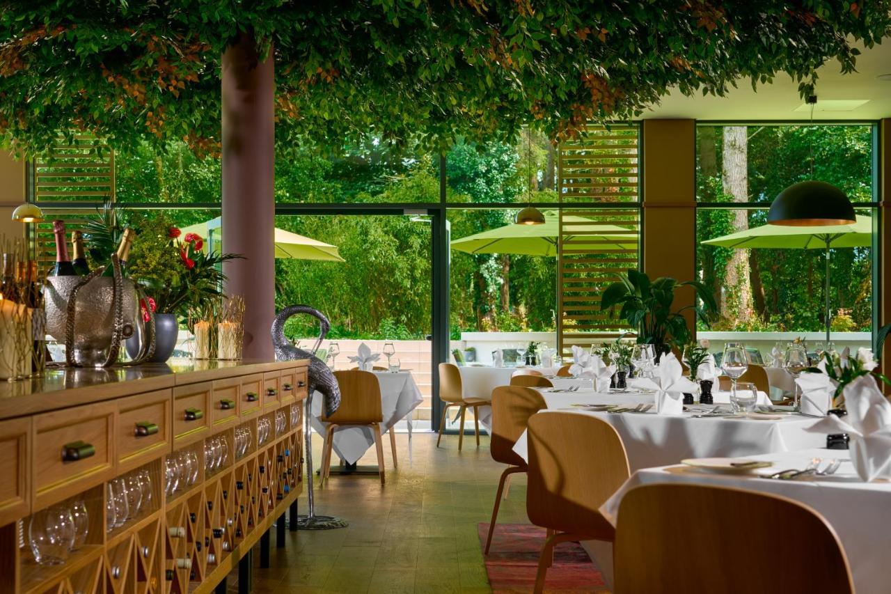 Castlemartyr Resort Hotel Exterior foto Restaurant "Le Pergolato"