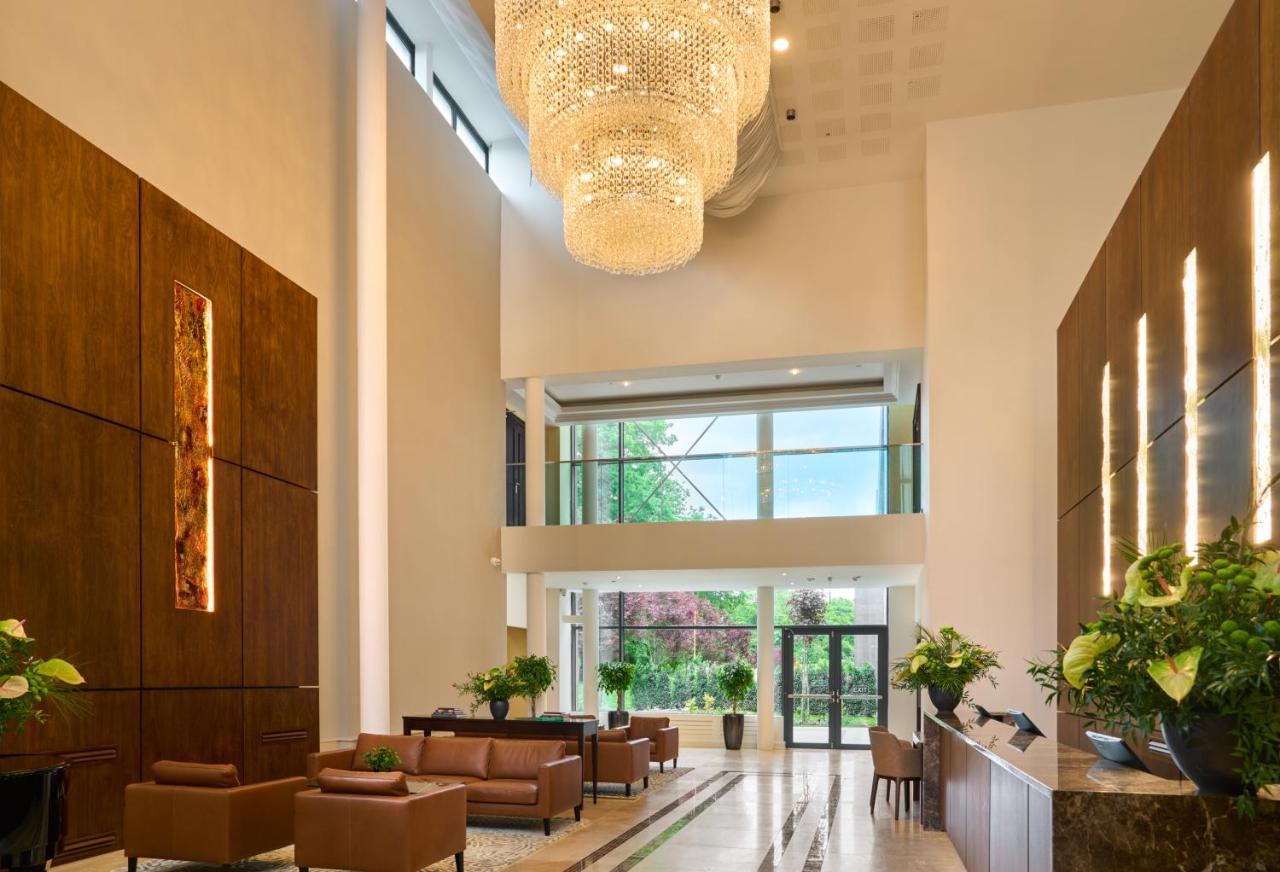 Castlemartyr Resort Hotel Exterior foto The lobby of the hotel