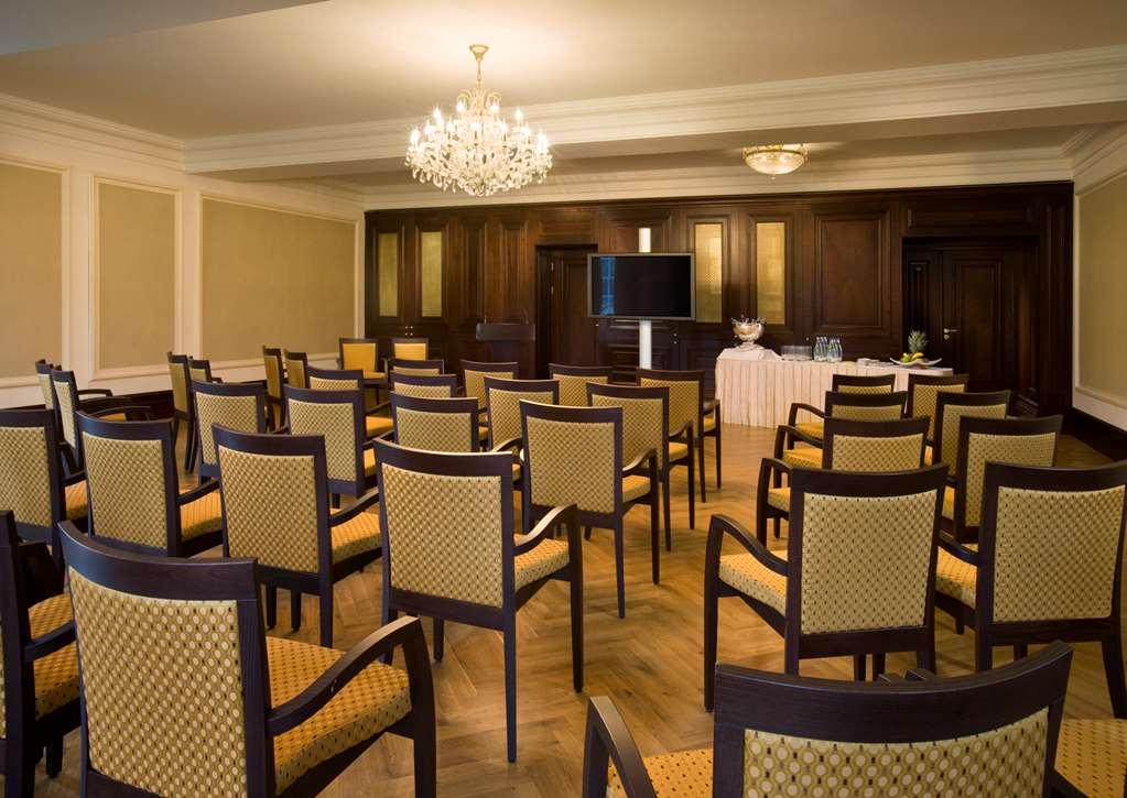 Castlemartyr Resort Hotel Facilidades foto The meeting room